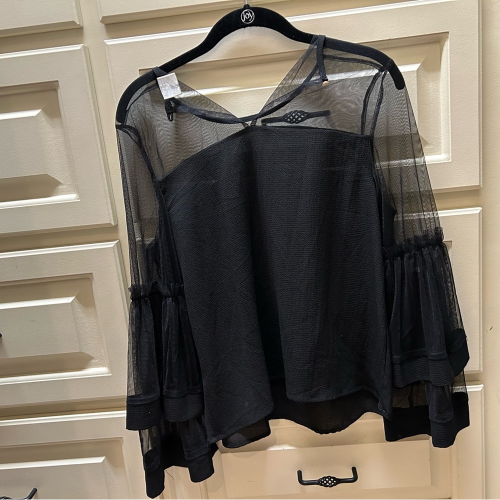 Chic black Sheer Women's Blouse